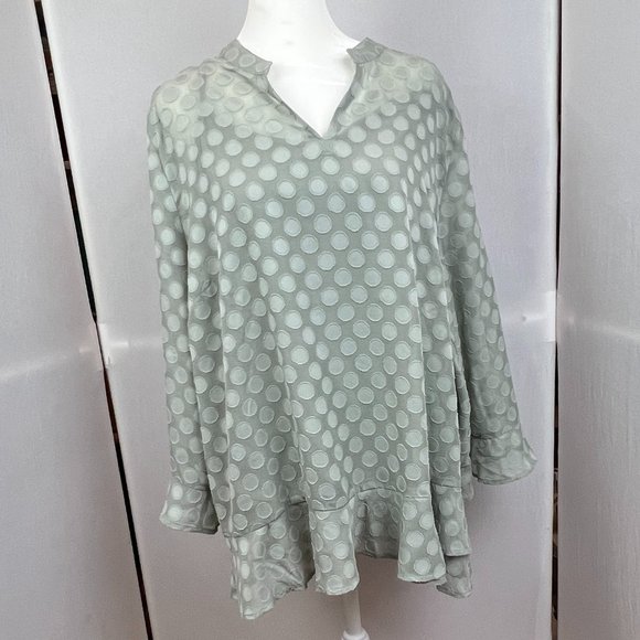 Soft Surroundings Sage Green Popover Tunic Circle Pattern Ruffle Hemline size XL - Picture 2 of 12